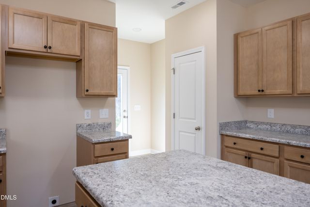 201 W Hamer Street, Coats, NC 27521