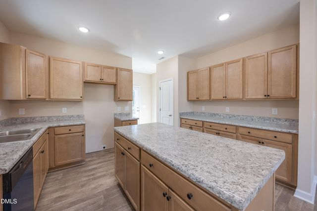 201 W Hamer Street, Coats, NC 27521