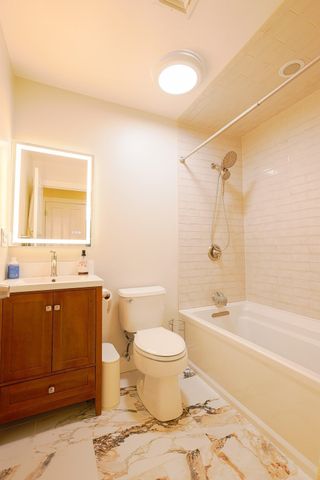 604-606 Freeport St 4, Boston, MA 02122