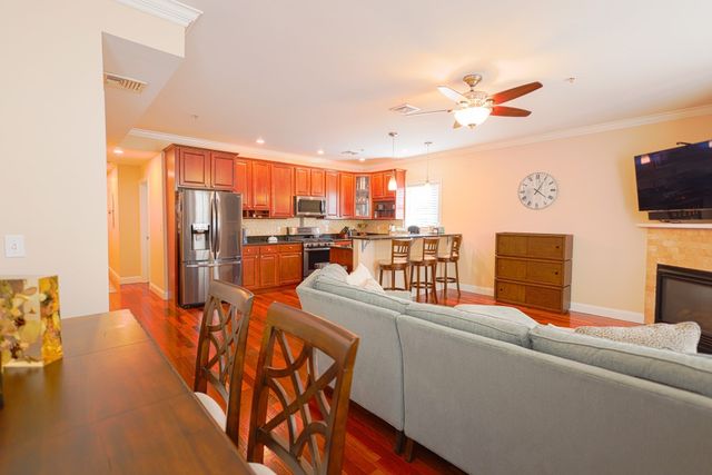 604-606 Freeport St 4, Boston, MA 02122