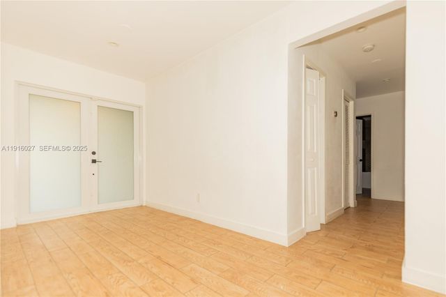 2510 NE 207th Ter, Miami, FL 33180