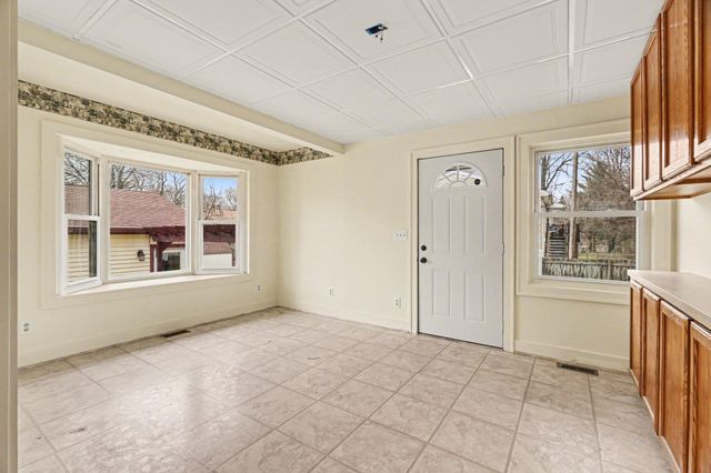 2825 Mt Olivet Road, Kalamazoo, MI 49004