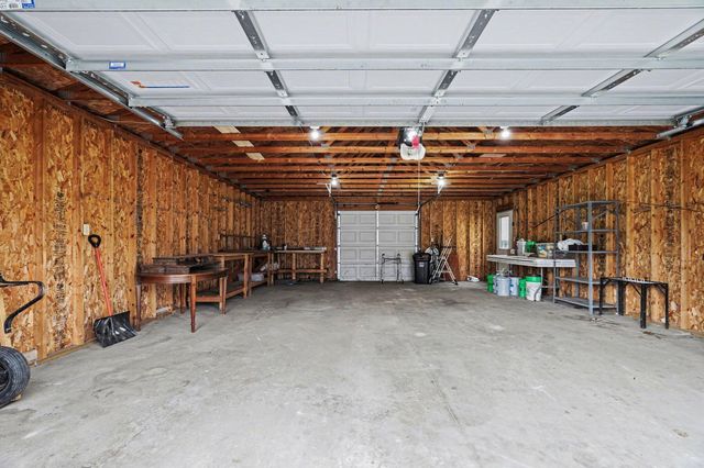 2825 Mt Olivet Road, Kalamazoo, MI 49004