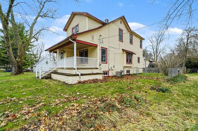 2825 Mt Olivet Road, Kalamazoo, MI 49004