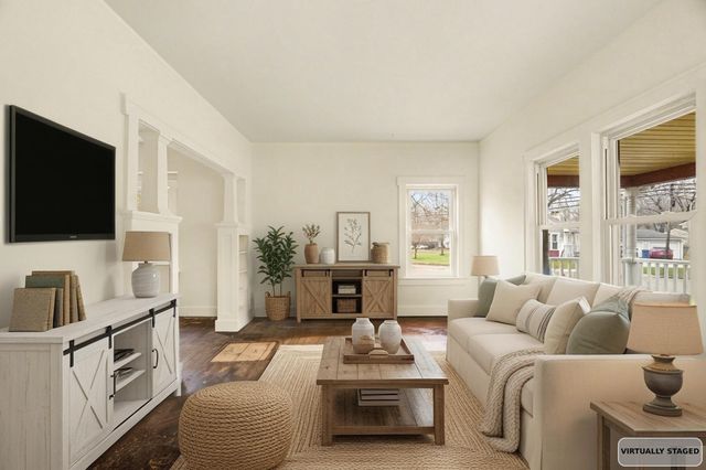 2825 Mt Olivet Road, Kalamazoo, MI 49004