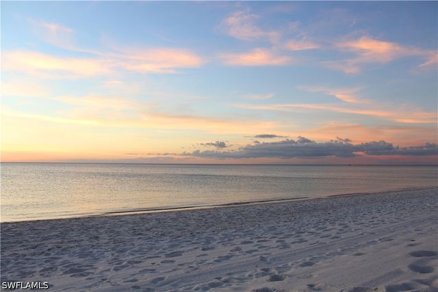 366 Pine AVE, Naples, FL 34108