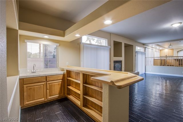 6637 Coronado Palms Avenue, Las Vegas, NV 89139