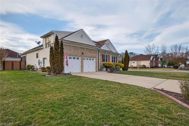 200 Catalpa CT, Suffolk, VA 23435