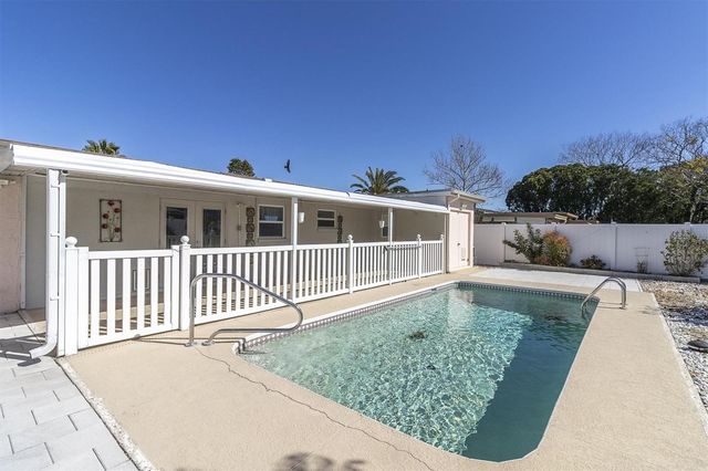 7322 OAK CREST DRIVE, Port Richey, FL 34668