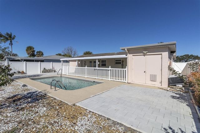 7322 OAK CREST DRIVE, Port Richey, FL 34668