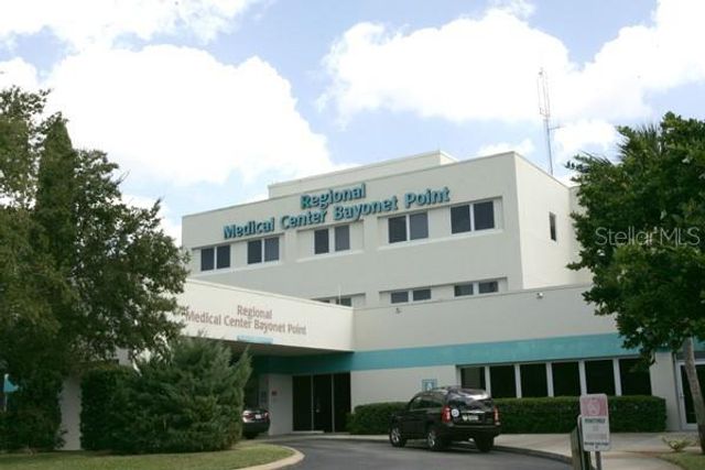 7322 OAK CREST DRIVE, Port Richey, FL 34668