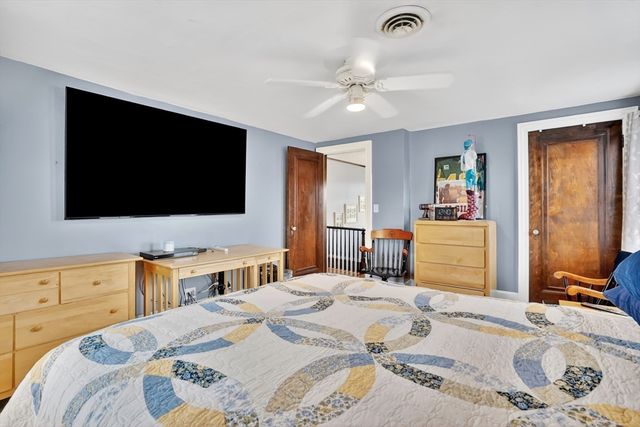 146 Bellevue Ave, Springfield, MA 01108