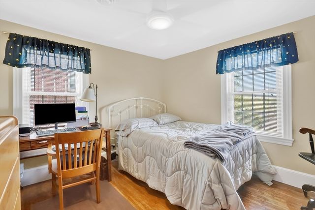 146 Bellevue Ave, Springfield, MA 01108