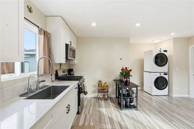 4850 N Vincent, Covina, CA 91722