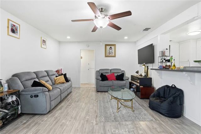 4850 N Vincent, Covina, CA 91722