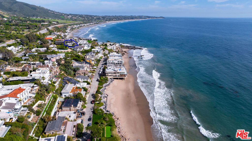 Image 44 of property listing at 31558 Victoria Point Road, Malibu, CA 90265