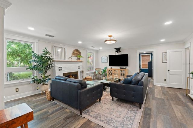 6200 RIVER TERRACE, Tampa, FL 33604