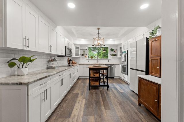 6200 RIVER TERRACE, Tampa, FL 33604