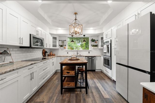 6200 RIVER TERRACE, Tampa, FL 33604