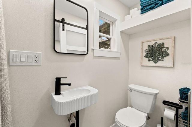 6200 RIVER TERRACE, Tampa, FL 33604