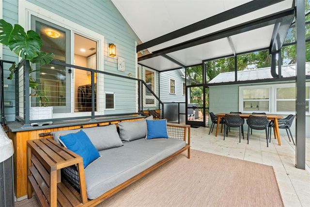 6200 RIVER TERRACE, Tampa, FL 33604