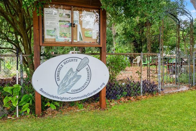 6200 RIVER TERRACE, Tampa, FL 33604