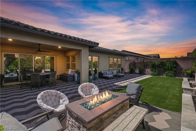 373 Jackalberry Street, Las Vegas, NV 89138