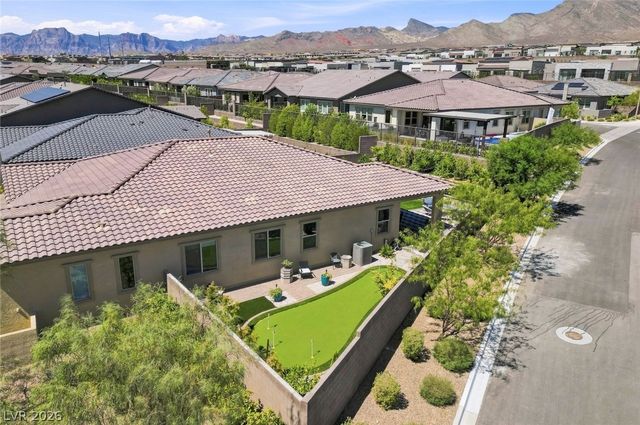 373 Jackalberry Street, Las Vegas, NV 89138