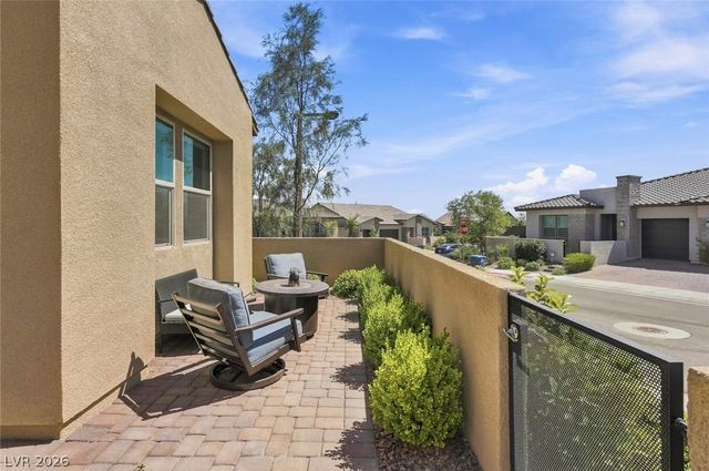 373 Jackalberry Street, Las Vegas, NV 89138