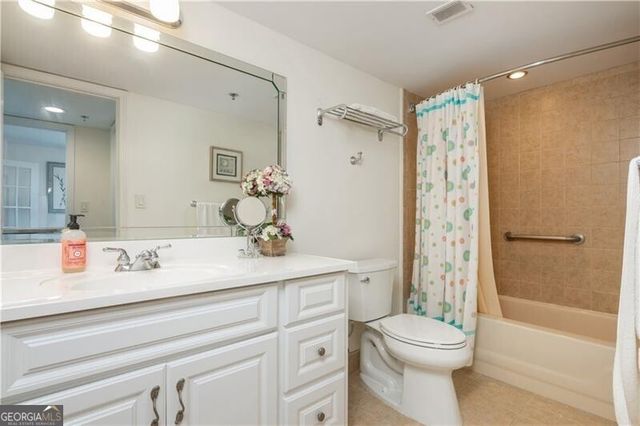 2870 Pharr Court South NW 2701, Atlanta, GA 30305