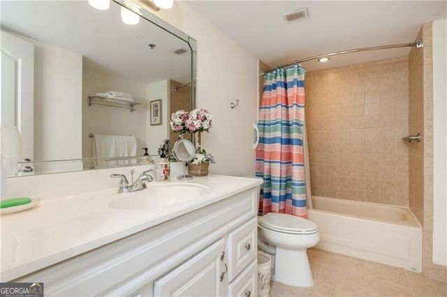 2870 Pharr Court South NW 2701, Atlanta, GA 30305