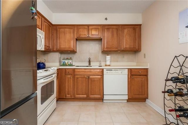 2870 Pharr Court South NW 2701, Atlanta, GA 30305