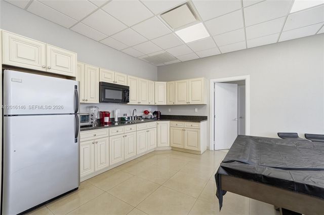 521 N Riverside Drive 606, Pompano Beach, FL 33062