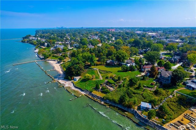 20664 Beach Cliff Boulevard, Rocky River, OH 44116