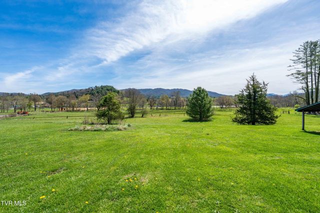 248 Sunset Drive, Mountain City, TN 37683