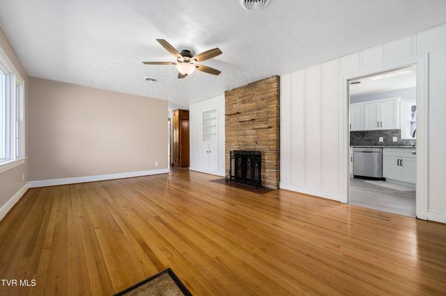 248 Sunset Drive, Mountain City, TN 37683