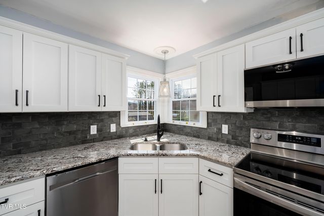 248 Sunset Drive, Mountain City, TN 37683