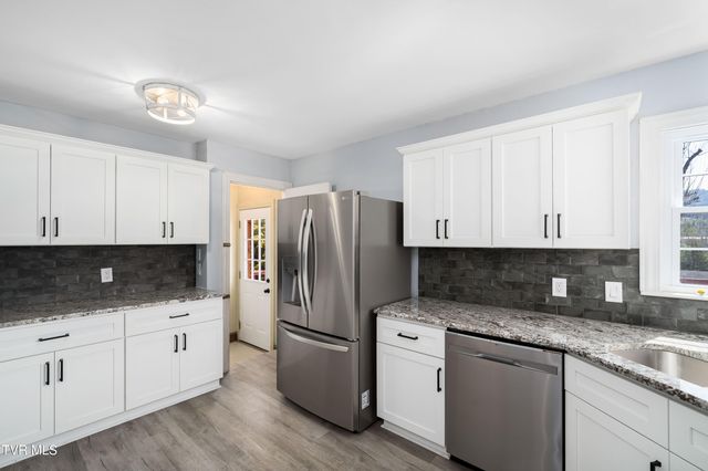 248 Sunset Drive, Mountain City, TN 37683