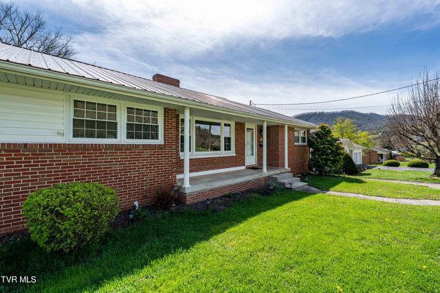 248 Sunset Drive, Mountain City, TN 37683