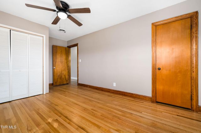 248 Sunset Drive, Mountain City, TN 37683
