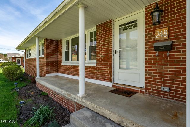 248 Sunset Drive, Mountain City, TN 37683