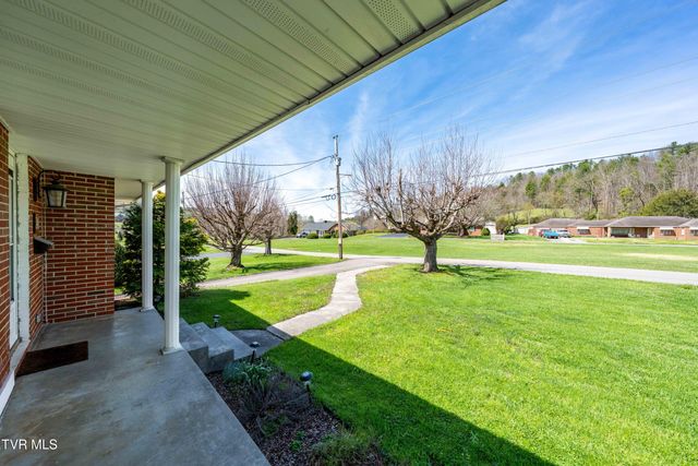 248 Sunset Drive, Mountain City, TN 37683