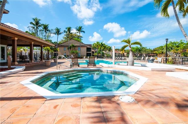 2226 Arbour Walk CIR 1921, Naples, FL 34109