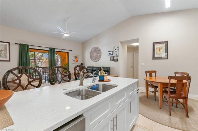 2226 Arbour Walk CIR 1921, Naples, FL 34109