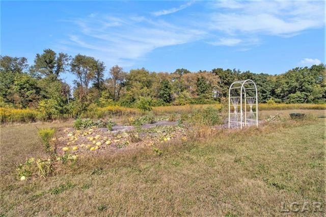 5611 S Adrian Highway, Madison Twp, MI 49221