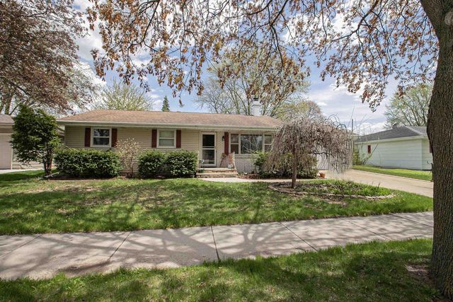 206 S MIDPARK DRIVE, Appleton, WI 54915
