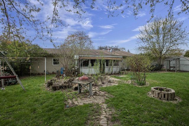 206 S MIDPARK DRIVE, Appleton, WI 54915