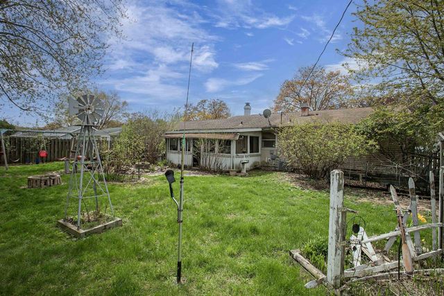 206 S MIDPARK DRIVE, Appleton, WI 54915