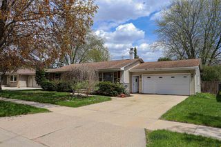 206 S MIDPARK DRIVE, Appleton, WI 54915