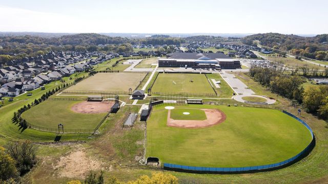 2948 Avenue Downs Dr, Thompsons Station, TN 37179